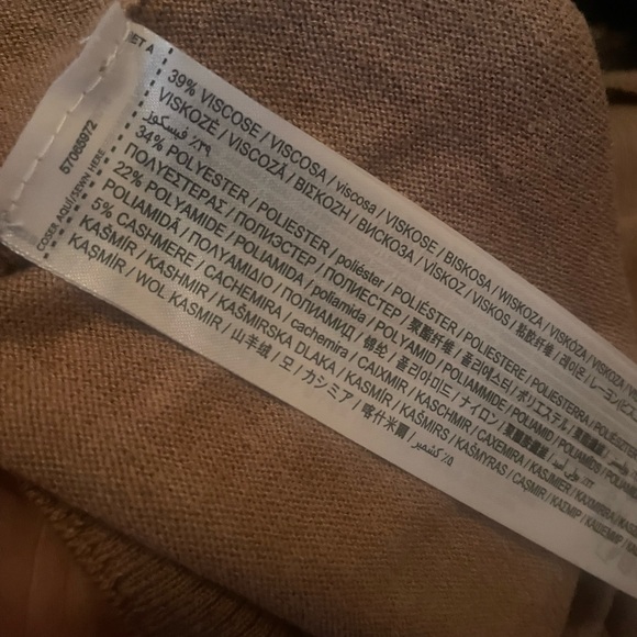 NWT Mango cashmere blend pullover turtleneck - Picture 6 of 6